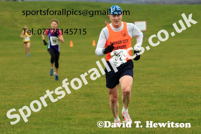 Womens 35+ and Mens 65+ 2023 NEMAA Cross Country, Croft Circuit, North Yorkshire. Photo: David T. Hewitson/Sports for All Pics